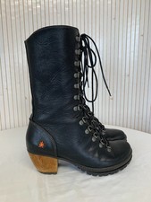 Bottes lacées Art Confortables cuir noir P.37