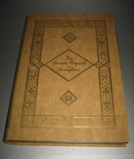 Ancienne Boite forme Livre Les