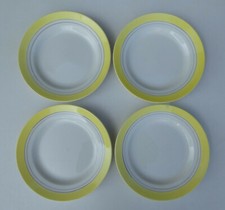 4 anciennes assiettes plates