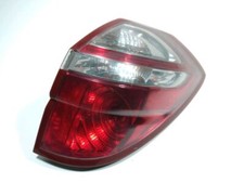 FEU ARRIERE DROIT 84201AG222