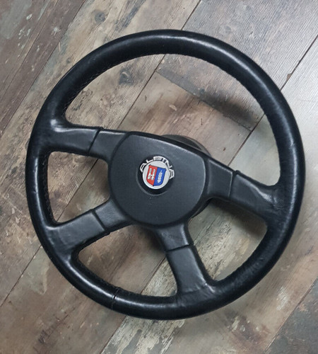 Voici vrai volant - vrai, by