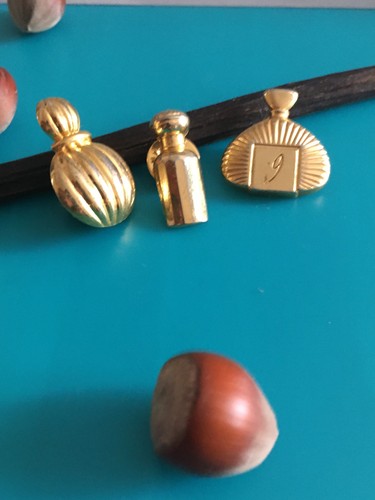 Pin bijoux flacons parfum - 3x, pin's