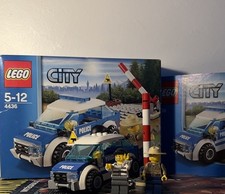LEGO CITY 4436 LA VOITURE DE
