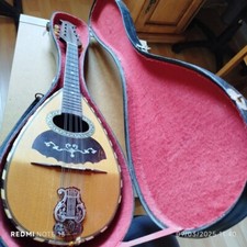 MANDOLINE ANCIENNE AVEC SA