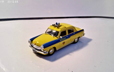 Voiture 1/43 - De Agostini - GAZ 21 Volga - Police russe URSS
