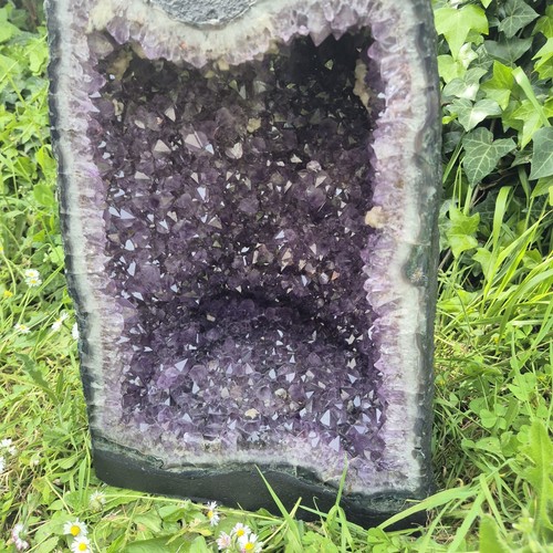 Geode druse améthyste du - druse, d'améthyste