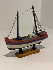 Maquette Bateau Chalutier Bois Ancienne