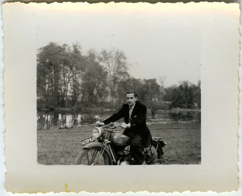 Photo ancienne moto - photo,
