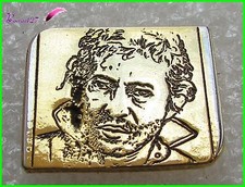Pin's Chanteur Français Musique " SERGE GAINSBOURG "  #H5