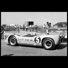 Photo A.016729 MC LAREN M6A (DENNY HULME RACING CAR) CAN-AM 1967