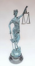 Justicia Figure en Bronze