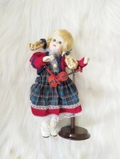 Poupée décorative vintage