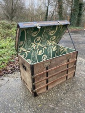 Coffre malle bombé de