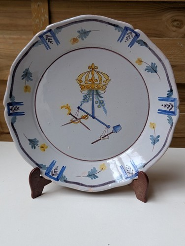 Ancienne assiette - ancienne,