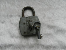 Ancien cadenas SNCF Chemin de fer en métal avec 2 clé / clef