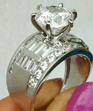 Bague de mariage luxueuse en