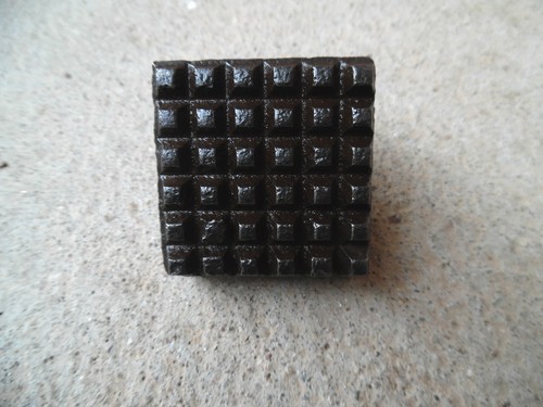Old tool outil - ),