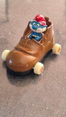 Voiture metal schtroumpf - voiture,