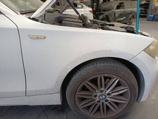 AILE AVANT DROITE / 2537098 POUR BMW SERIE 1 BERLINA E81/E87 116D