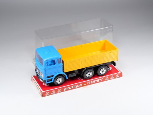 Norev 124 mercedes lp 2223 - -,
