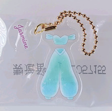 Charme de costume de fleurs