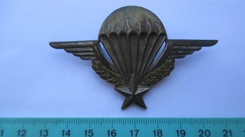 Insigne brevet parachutiste - brevet,