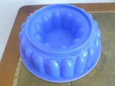 TUPPERWARE MOULE A CHARLOTTE
