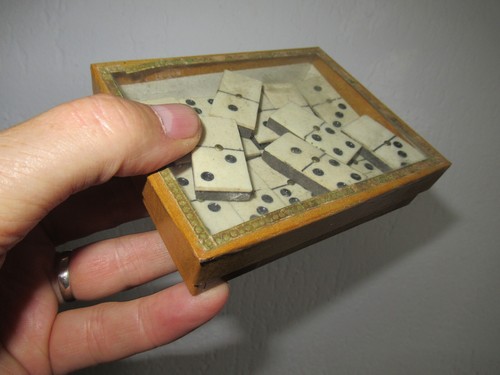 Boite ancien jeu domino - ancien,