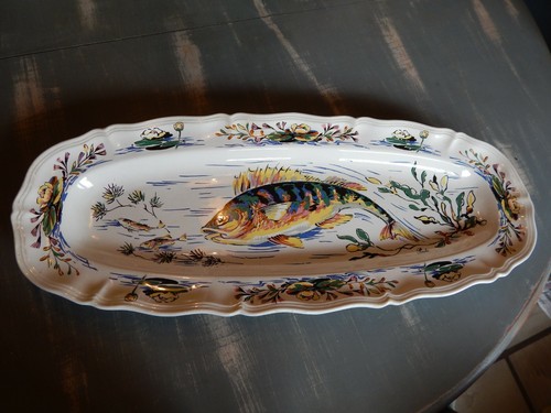 Ancien plat poisson - a,
