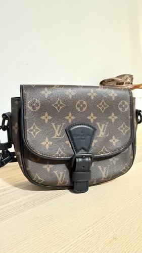 Sac bandouillere louis vuitton - bandouillere,
