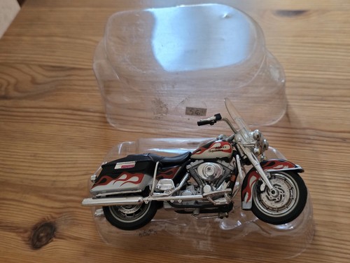 Moto miniature harley - 1/18,