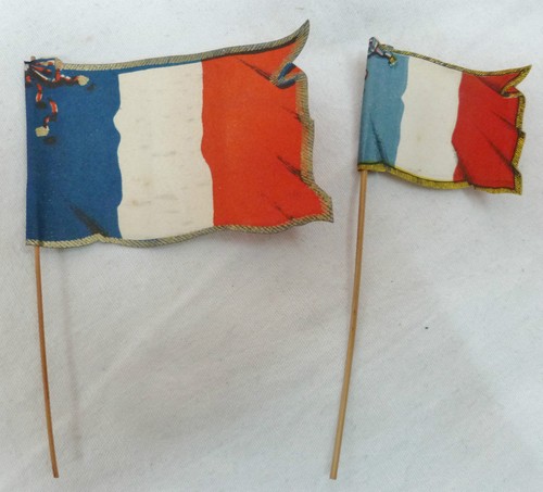 Deux drapeaux anciens france - deux,