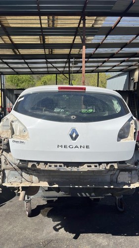 Malle hayon arriere - arriere, renault