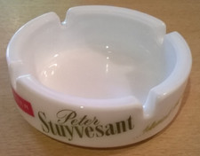 CENDRIER PUBLICITAIRE : PETER STUYVESANT - Céramique - Comme neuf