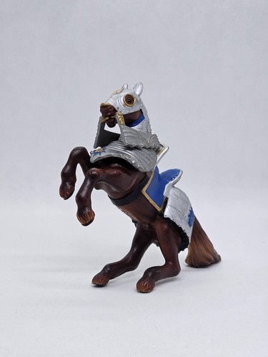 Cheval chevalier argent - argent, bleu