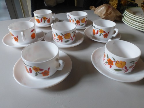 Lot tasses sous - de, 7