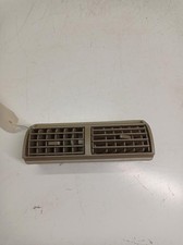 Aerateur tableau de bord PEUGEOT 205 PHASE 1