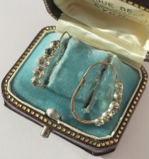 Rare boucles d’oreilles