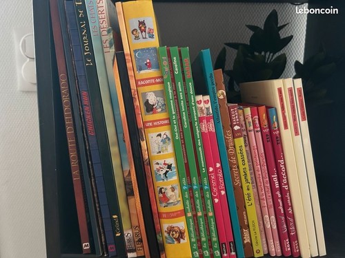 Gros lot environ livres - 30,