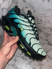 Nike TN Vapor Green Gradient