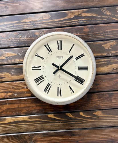 Authentique horloge murale