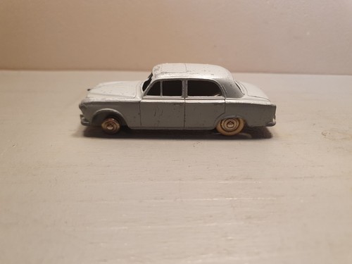 Peugeot 403 dinky toys - dinky, 24b