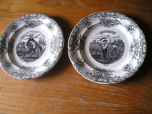 Gien 2 assiettes - -, parlantes