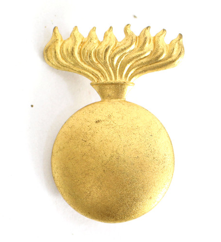 Insigne militaire coiffure - de,