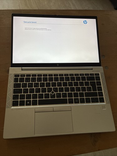 Elitebook 845 vendu nu - 845,