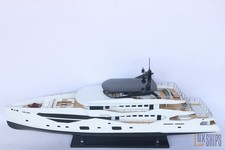 Sunseeker Yacht 161 modèle en bois 100 cm bateau présentoir fait main