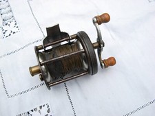 moulinet de pêche ancien France  marque CADOR pêche rivière ,