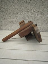 ANCIEN RABOT DE TONNELIER EN