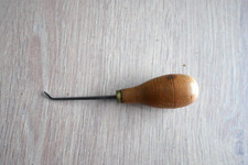 ALENE  DE  COUTURE  ANCIENNE