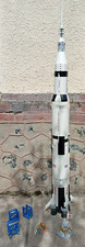 Lego 21309 ou 92176 - fusée spatiale USA Nasa Apollo Saturn V - H 105 cm